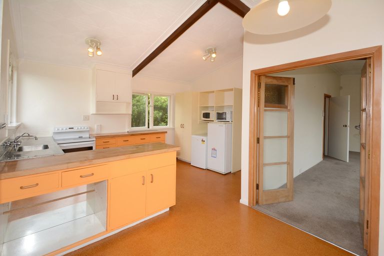 Photo of property in 1 Hunt Street, Andersons Bay, Dunedin, 9013