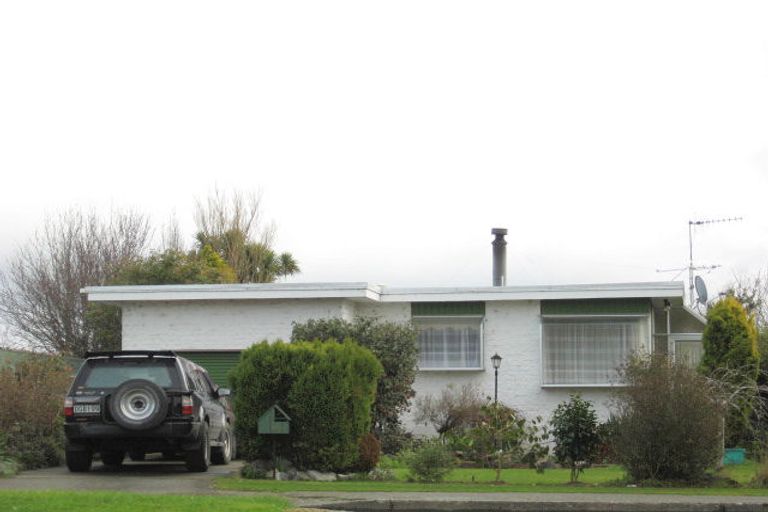 Photo of property in 778 Queens Drive, Waikiwi, Invercargill, 9810