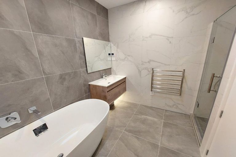 Photo of property in 33 Porowha Road, Westgate, Auckland, 0814