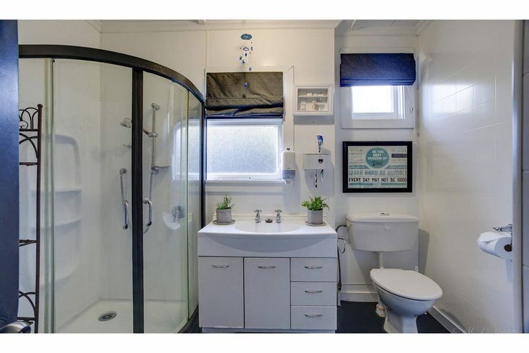 Photo of property in 229 North Street, West End, Timaru, 7910