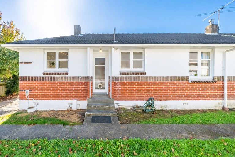 Photo of property in 1/7 Ararino Street, Trentham, Upper Hutt, 5018