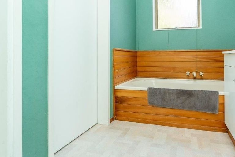 Photo of property in 4 Nikau Place, Pukete, Hamilton, 3200