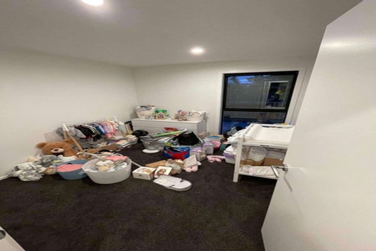 Photo of property in 28 Sussex Street, Levin, 5510