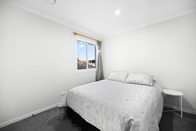 Photo of property in 27 Teatree Close, Huntington, Hamilton, 3210