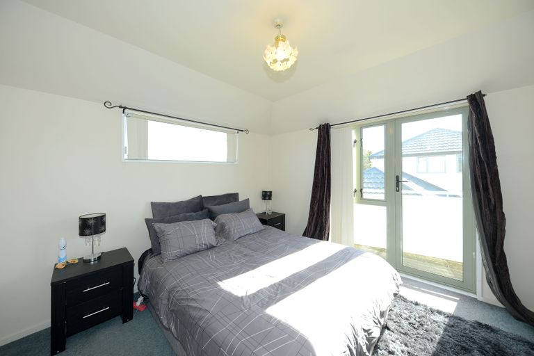 Photo of property in 2/64a Alexandra Street, Richmond, Christchurch, 8013