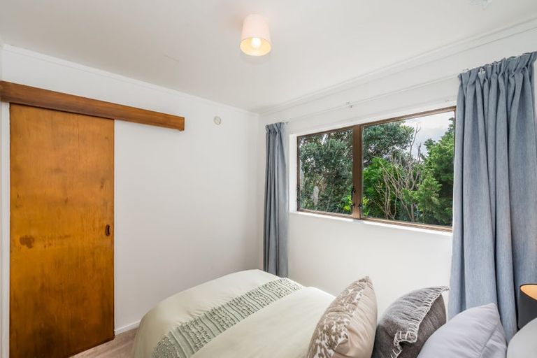 Photo of property in 24 Island View Terrace, Waikanae Beach, Waikanae, 5036