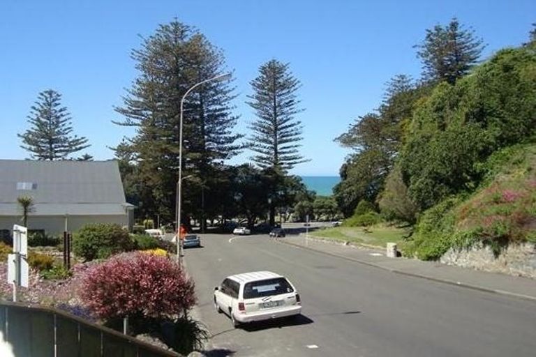 Photo of property in 1/48 Coote Road, Bluff Hill, Napier, 4110