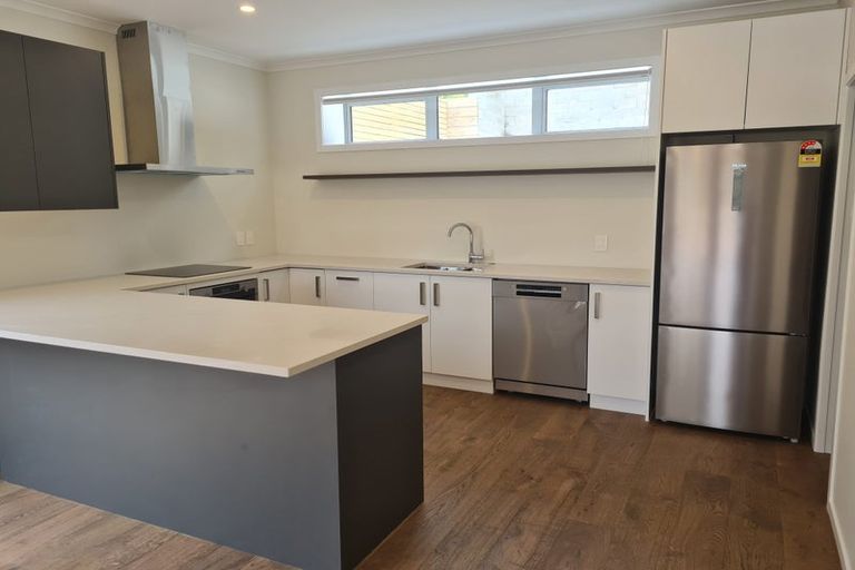 Photo of property in 66a Para Street, Miramar, Wellington, 6022