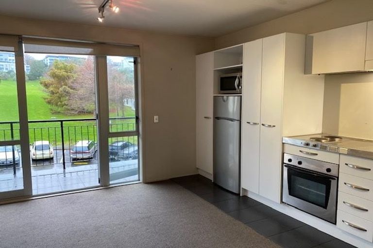 Photo of property in 12/17 Fleet Street, Eden Terrace, Auckland, 1021