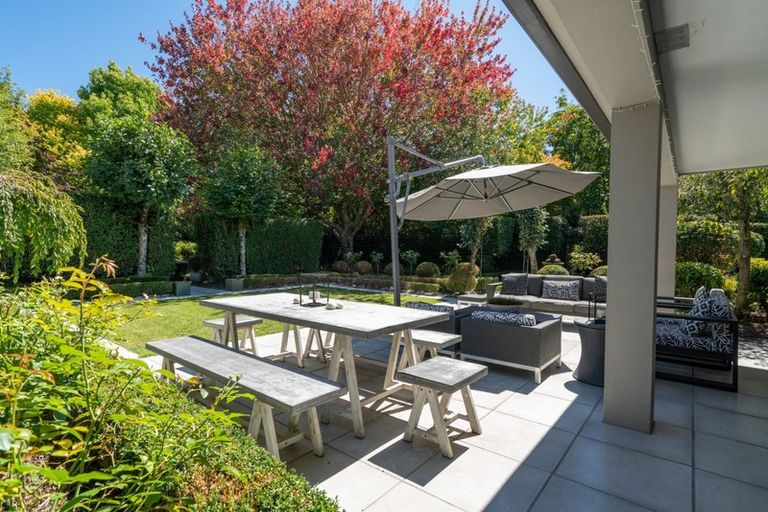 Photo of property in 344 Gillespie Place, Acacia Bay, Taupo, 3385