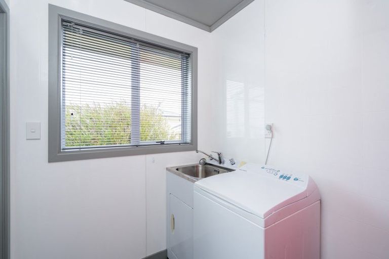 Photo of property in 90 Ross Street, Grasmere, Invercargill, 9810