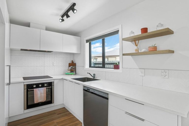 Photo of property in 50 Bassett Street, Burwood, Christchurch, 8083