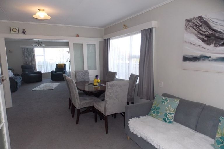 Photo of property in 45 Sutherland Crescent, Westbrook, Palmerston North, 4412