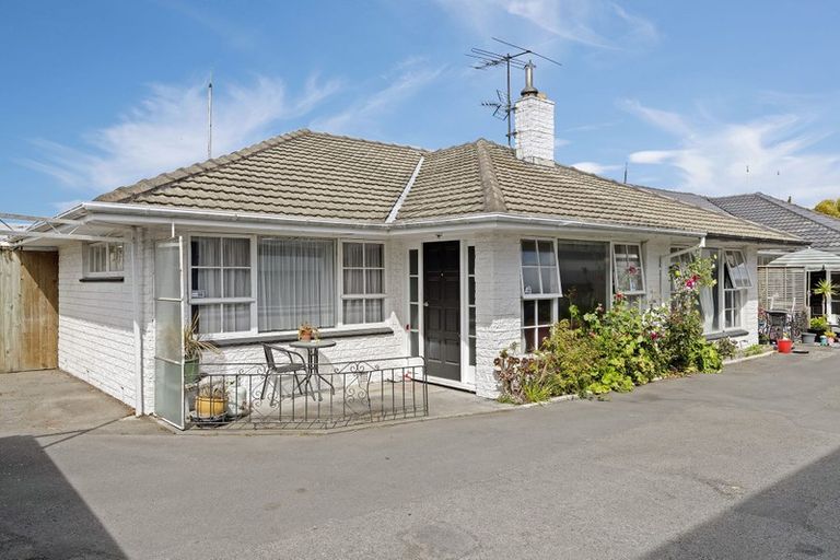 Photo of property in 5/990 Colombo Street, St Albans, Christchurch, 8014