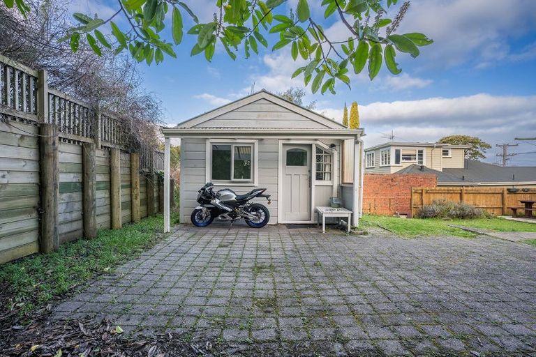 Photo of property in 42 Gladstone Road, North East Valley, Dunedin, 9010