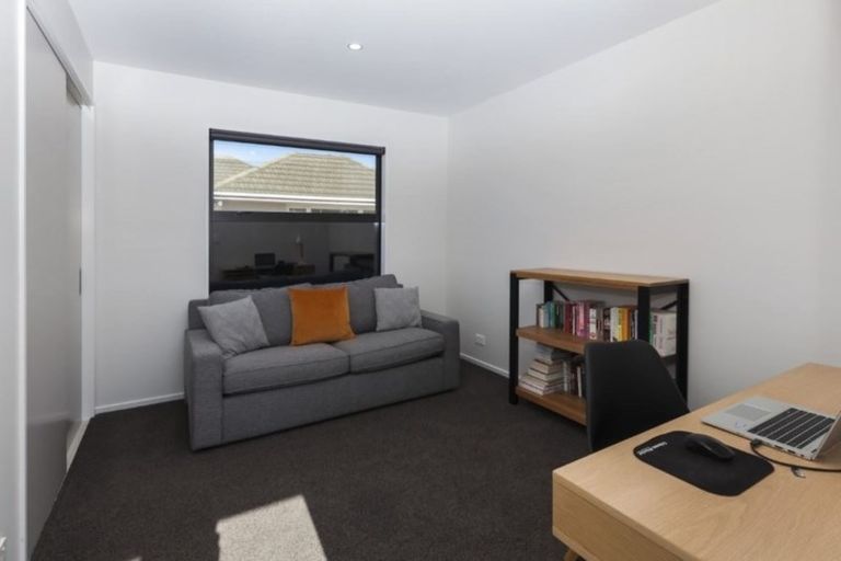 Photo of property in 155 Ilam Road, Ilam, Christchurch, 8041