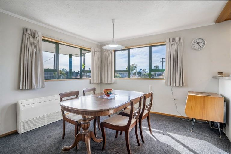 Photo of property in 15 Union Street, Winton, 9720