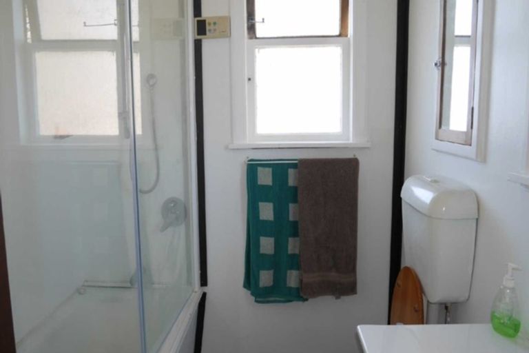 Photo of property in 4 Tara Street, Riccarton, Christchurch, 8041