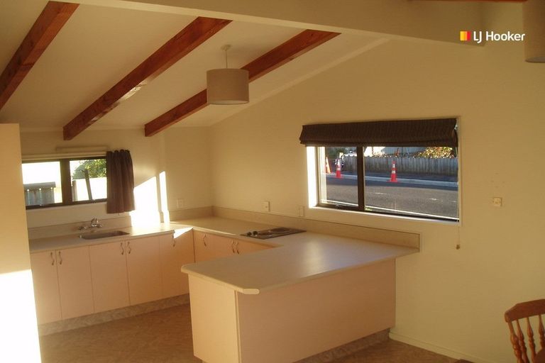 Photo of property in 9 Greenacres Street, Macandrew Bay, Dunedin, 9014