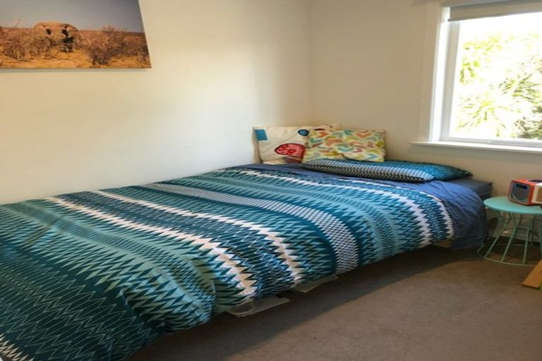 Photo of property in 35 Drome View Place, Beach Haven, Auckland, 0626