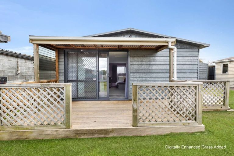 Photo of property in 26 John F Kennedy Drive, Milson, Palmerston North, 4414