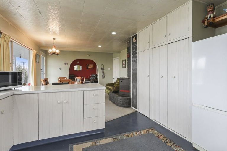 Photo of property in 15 Montrose Street, Waiau, 7332