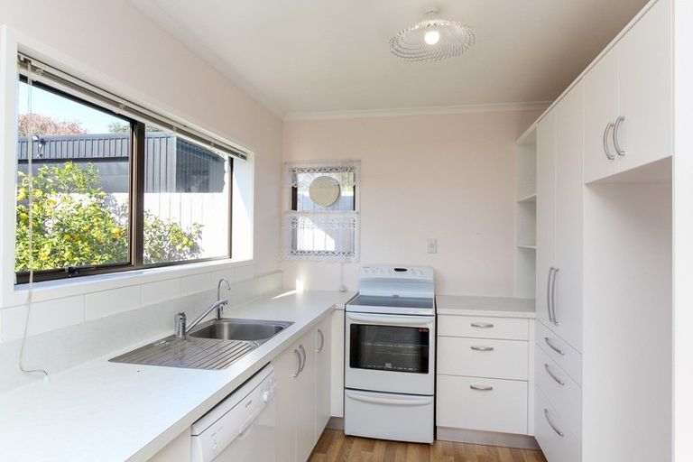 Photo of property in 7a Lyn Street, Lynmouth, New Plymouth, 4310