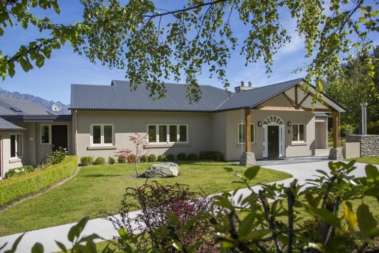 Photo of property in 389 Littles Road, Dalefield, Queenstown, 9371