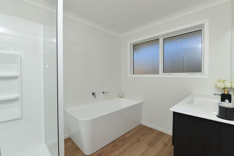 Photo of property in 10a Faber Place, Rototuna North, Hamilton, 3210