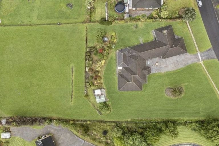 Photo of property in 167 Polo Prince Drive, Alfriston, Auckland, 2105