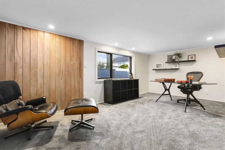 Photo of property in 79a Stanley Point Road, Stanley Point, Auckland, 0624