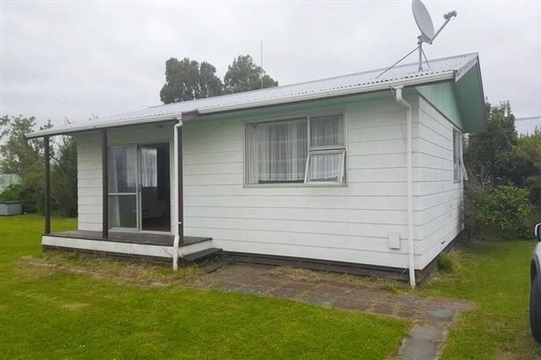 Photo of property in 36-38 Seaforth Avenue, Milson, Palmerston North, 4414