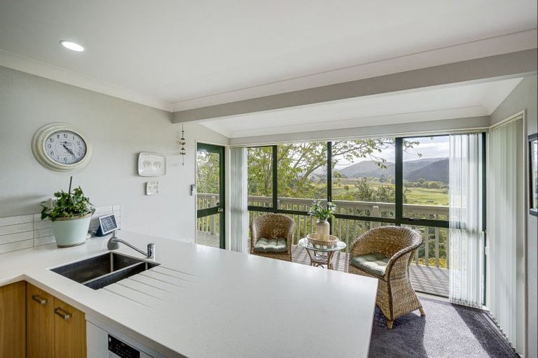 Photo of property in 74 Kaimata Road, Bay View, Napier, 4182