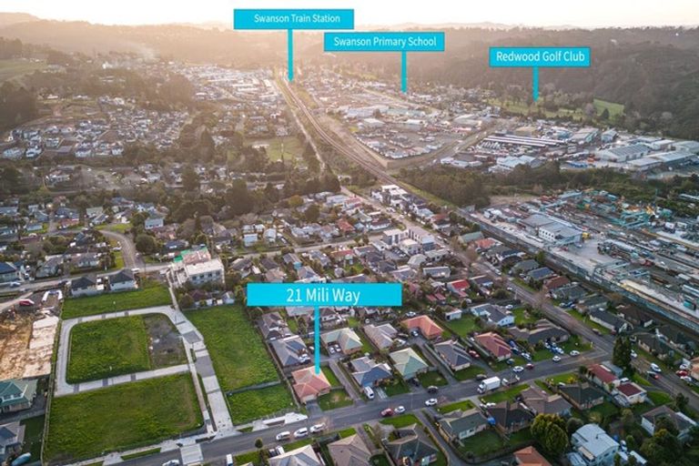 Photo of property in 21 Mili Way, Ranui, Auckland, 0612