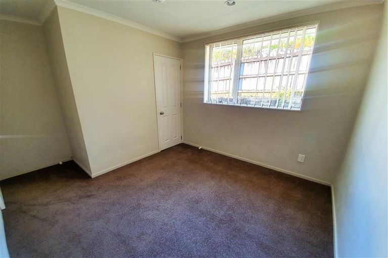 Photo of property in 12 Nykki Place, Papakura, 2110