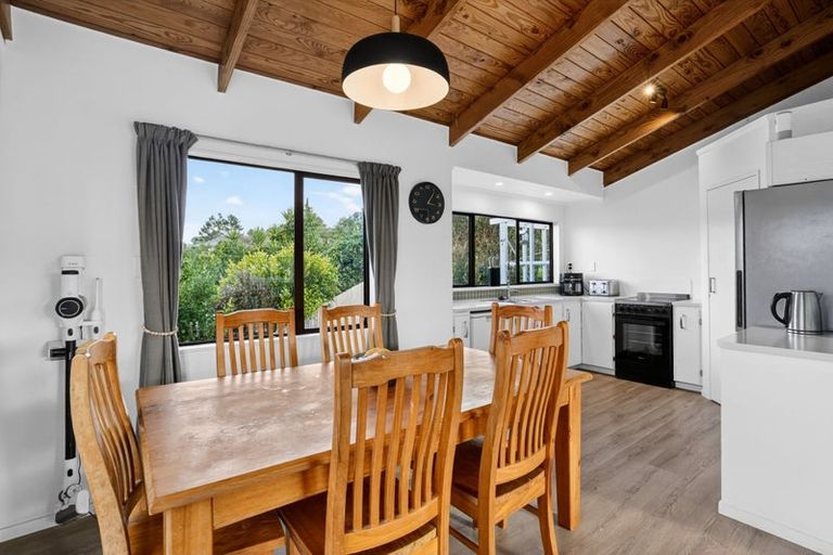 Photo of property in 45 Rautawhiri Road, Helensville, 0800
