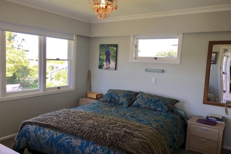 Photo of property in 38 Omokoroa Road, Omokoroa, 3114