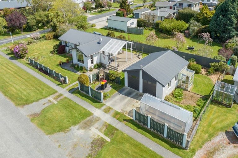 Photo of property in 22 Manse Street, Edendale, 9825