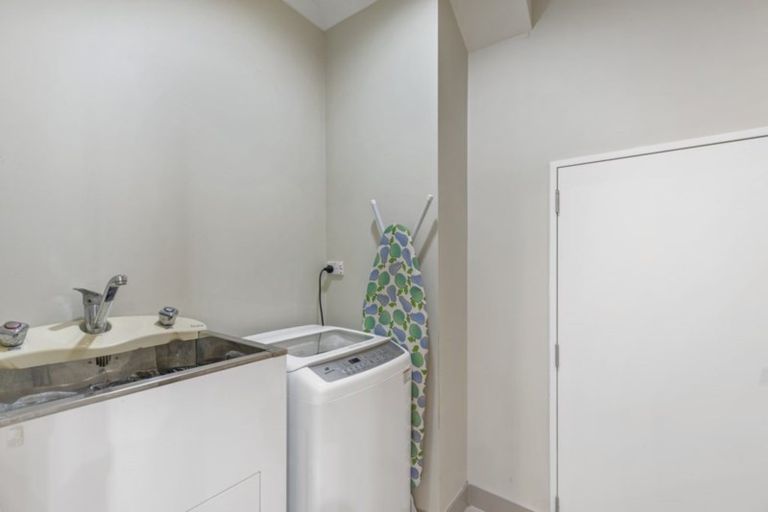 Photo of property in 26 Reins Road, Takanini, 2112