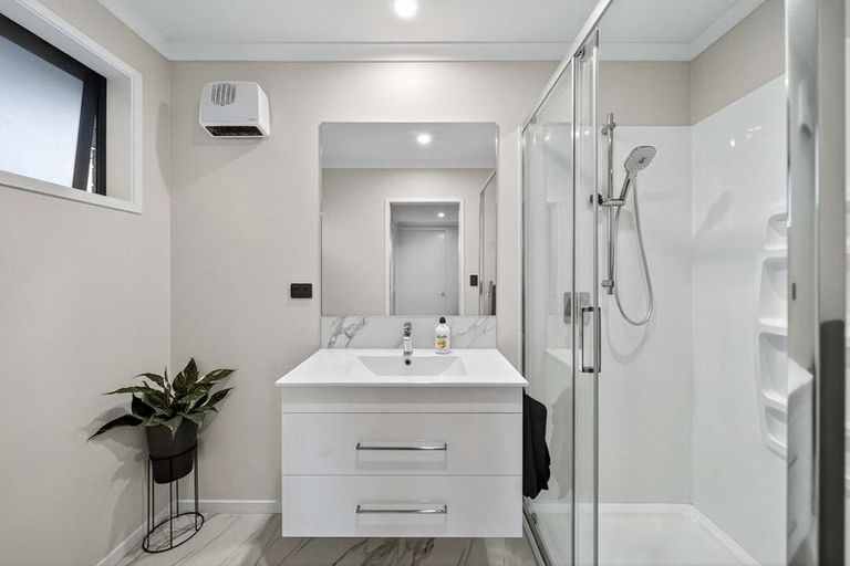 Photo of property in 18 Centaine Way, Papamoa Beach, Papamoa, 3118