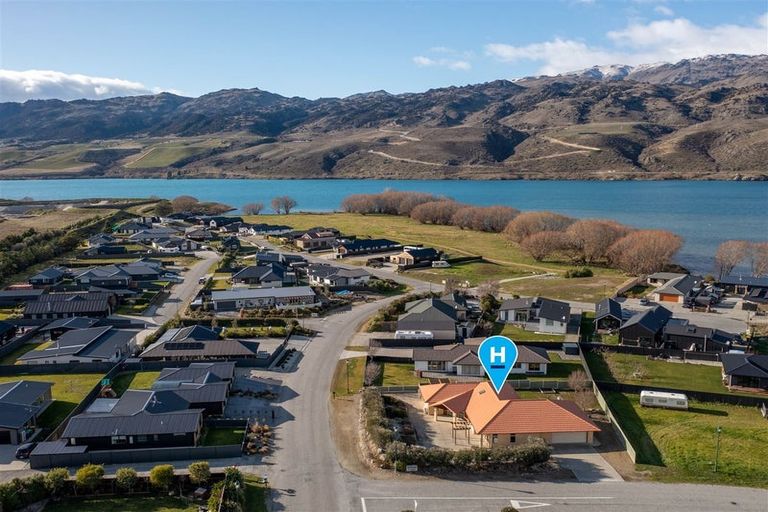 Photo of property in 56 Missy Crescent, Mount Pisa, Cromwell, 9383