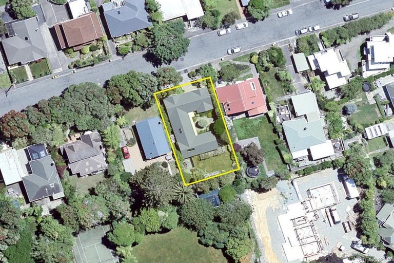 Photo of property in 14 Waikare Street, Karori, Wellington, 6012