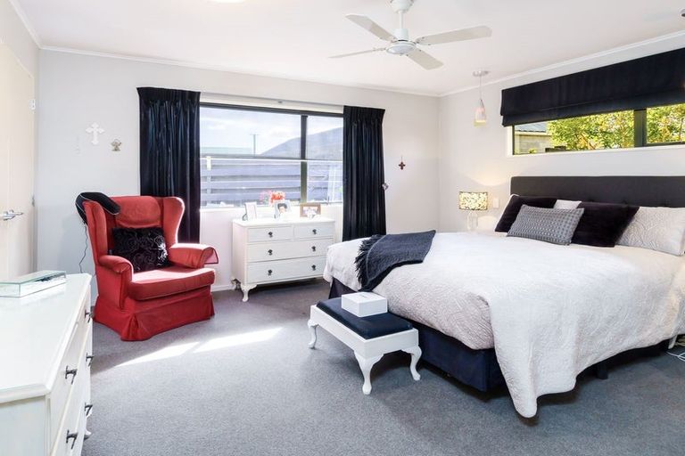 Photo of property in 9 Mayfair Grove, Alexandra, 9320