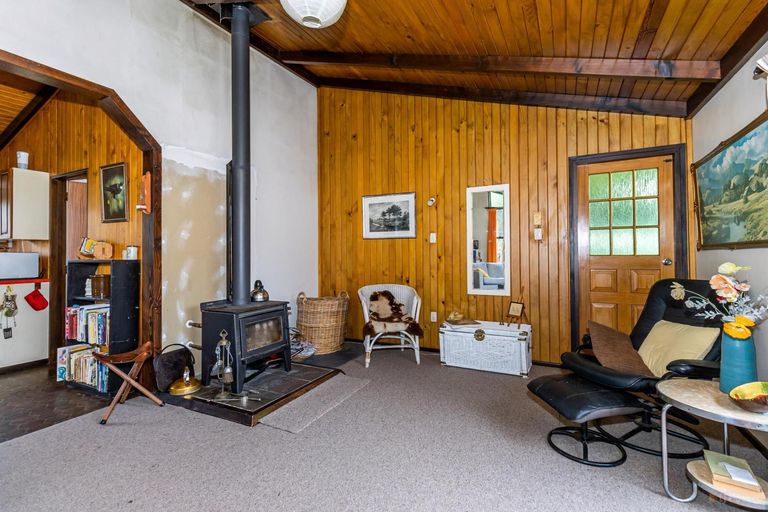 Photo of property in 19 Smith Street, Waimate, 7924