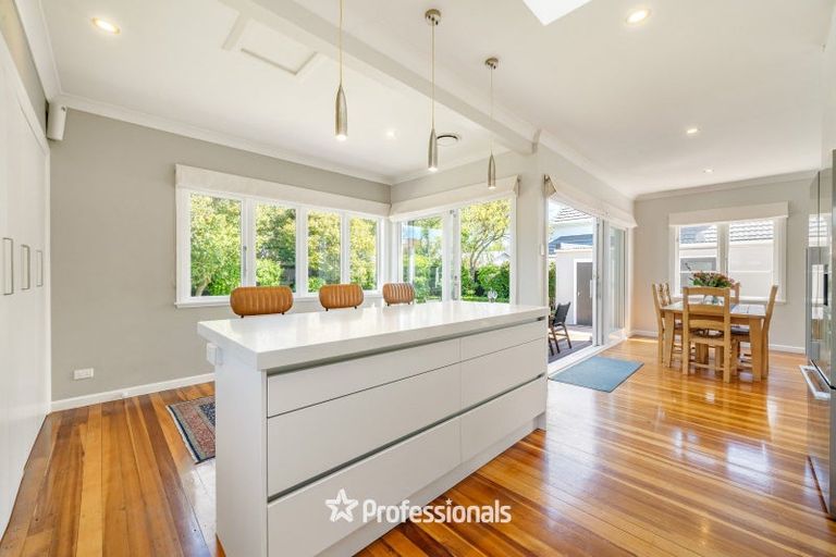 Photo of property in 30 Copeland Street, Hutt Central, Lower Hutt, 5011