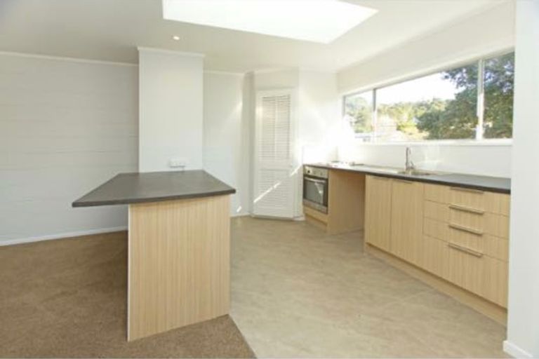 Photo of property in 1/56 Mckenzie Avenue, Arkles Bay, Whangaparaoa, 0932