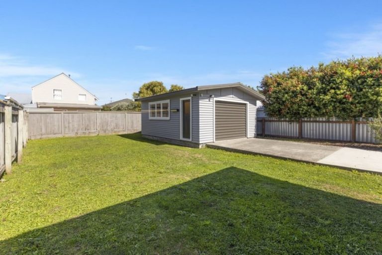 Photo of property in 28 Pilmuir Street, Hutt Central, Lower Hutt, 5010