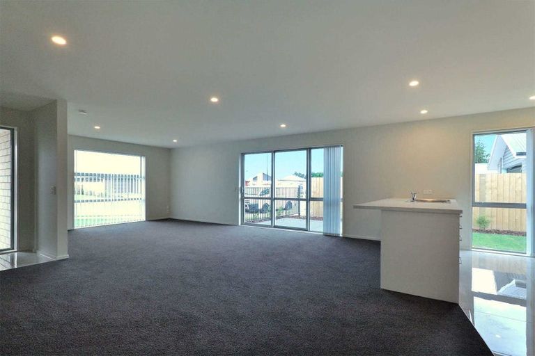 Photo of property in 4 Keeper Close, Woodend, 7610