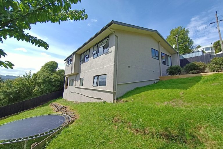 Photo of property in 2 Church Hill Road, Green Island, Dunedin, 9018