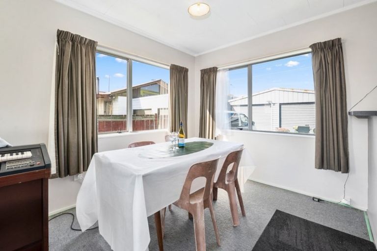 Photo of property in 3 Pohutukawa Drive, Owhata, Rotorua, 3010